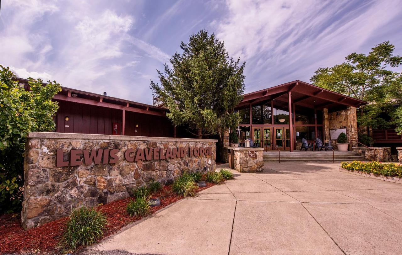 Carter Caves State Resort Park — photo 1