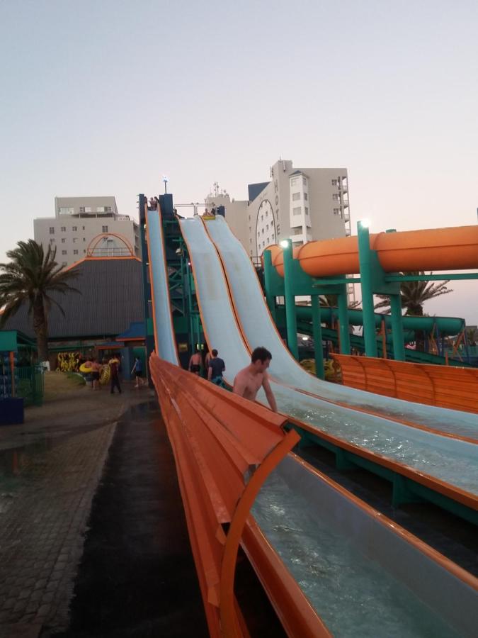 Water park: Beach Club Unit 207