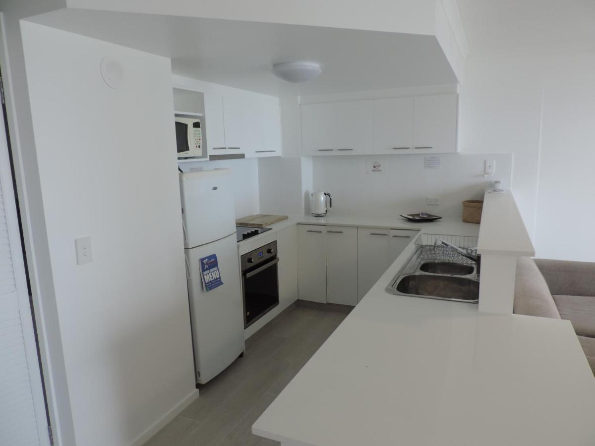 Emerald Sands Holiday Apartments photo