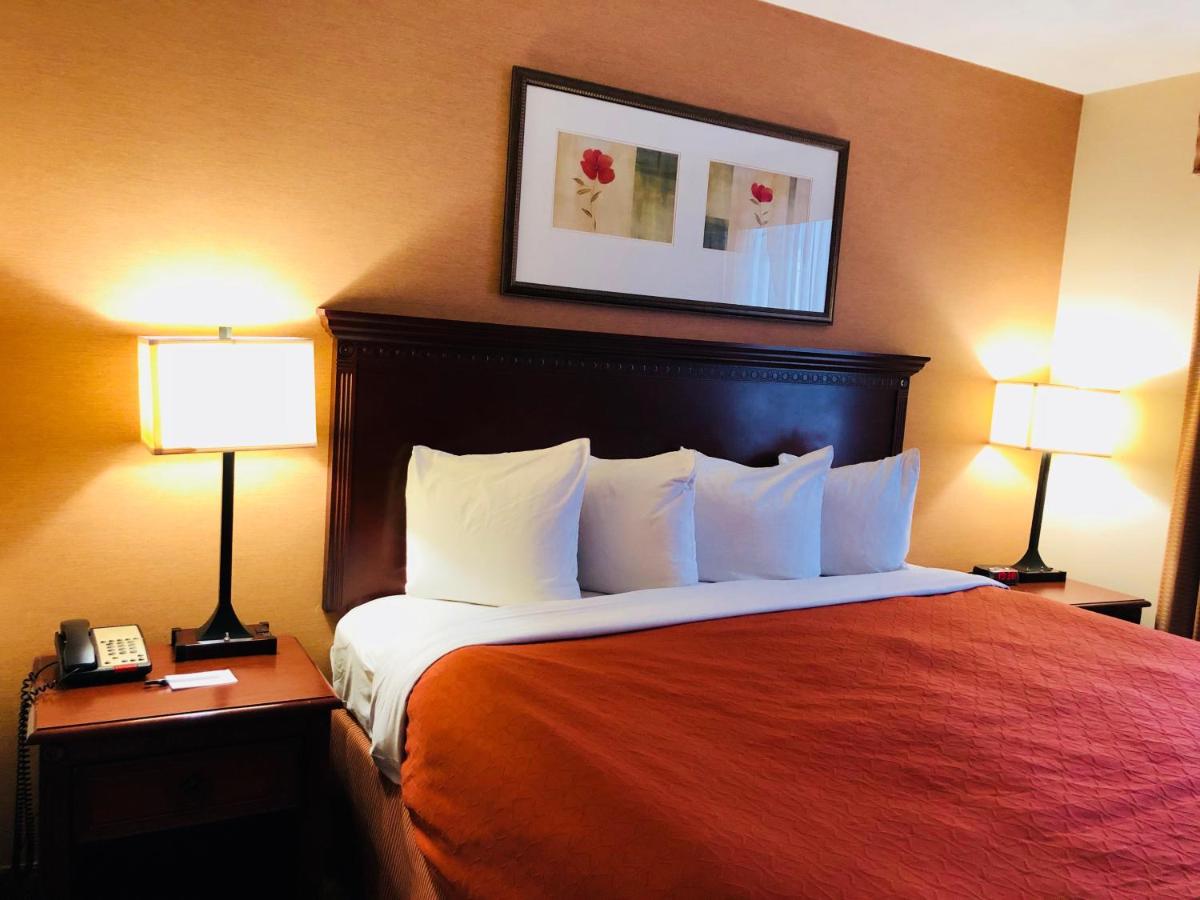 Queens County Inn and Suites, Queens – Updated 2022 Prices