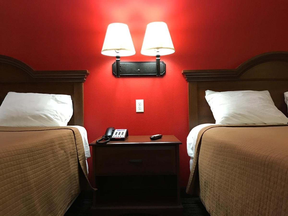 World Travel Inn — photo 8