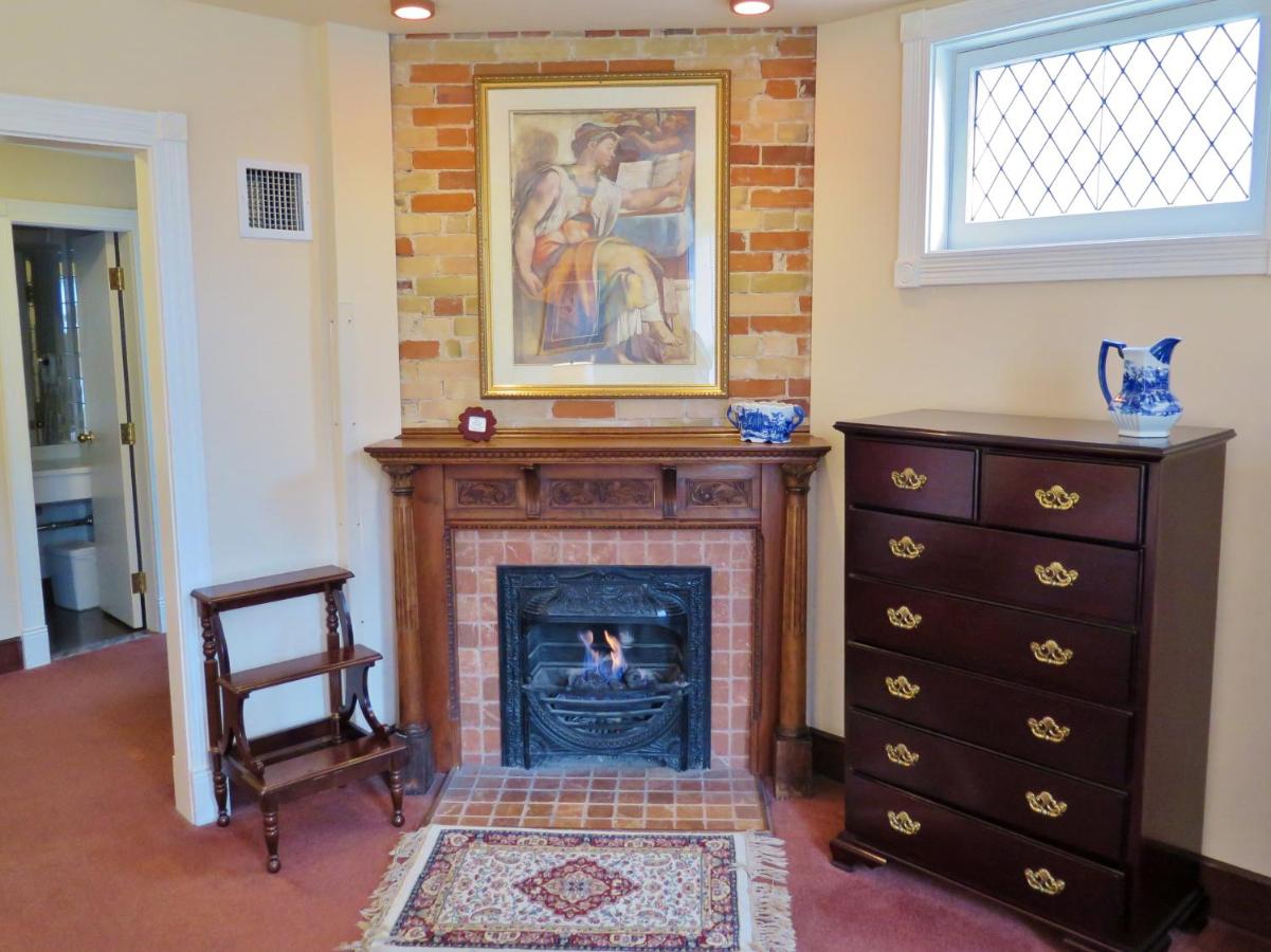 Madison Manor Boutique Hotel photo