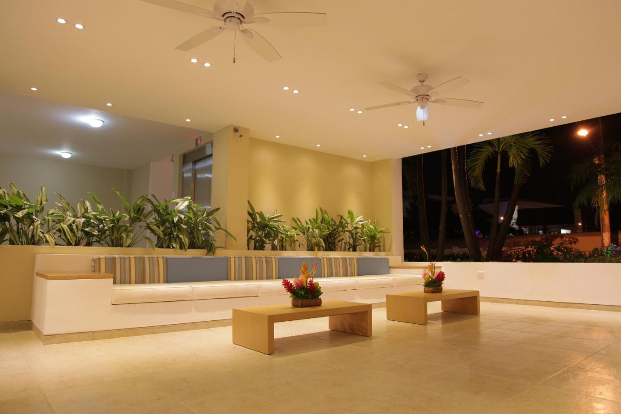 Blu Hotel by Tamaca photo