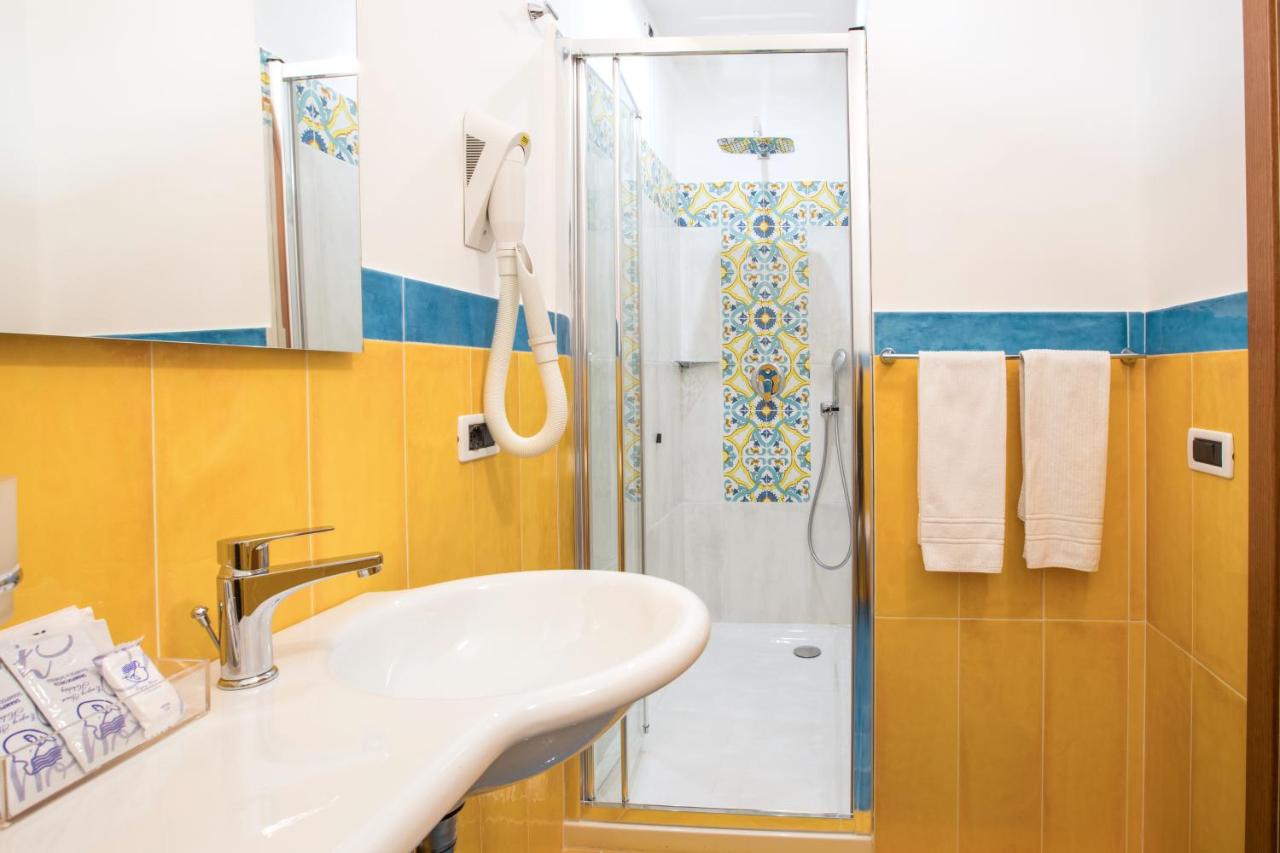 Aequa Hotel photo