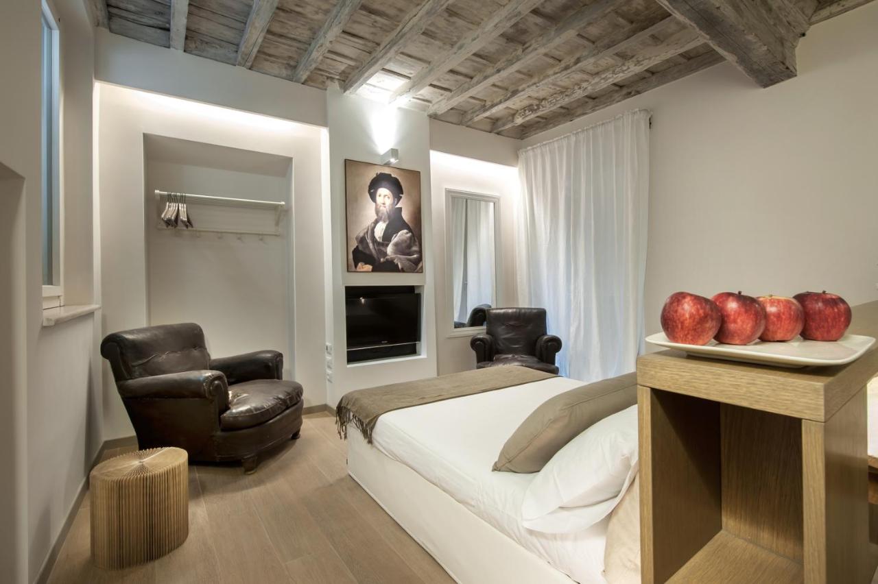 Raffaello Charmsuite - 5