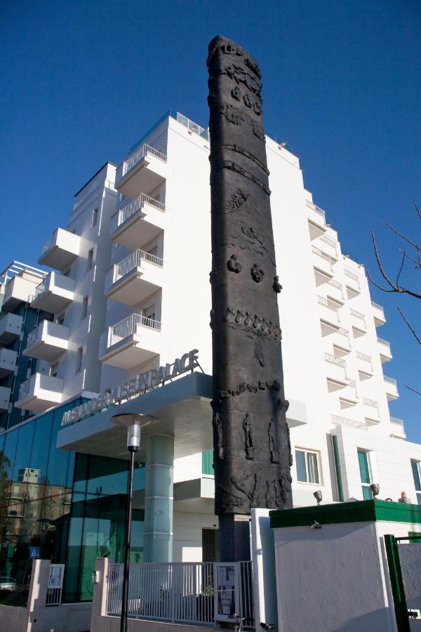 Image: Hotel Alexander Museum Palace