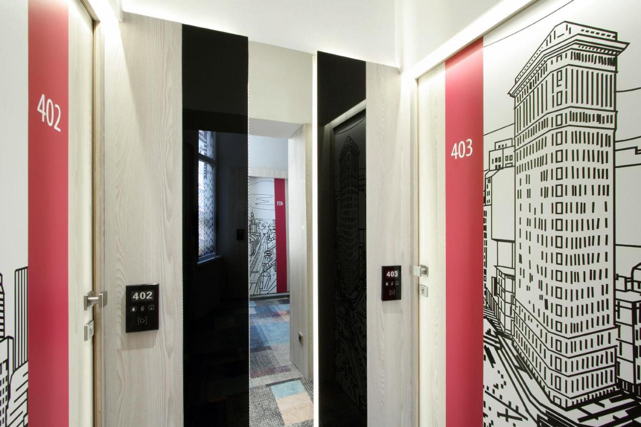 Hotel Cosmopolit photo