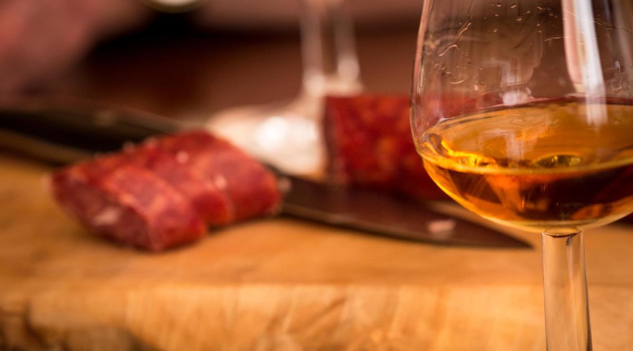 Hotel Fidder - Patrick's Whisky Bar photo