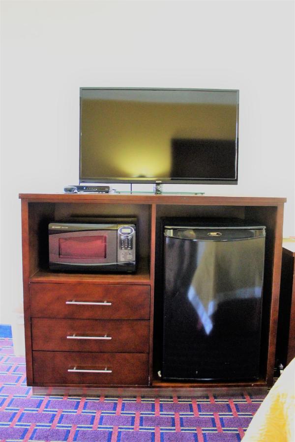 Bluegrass Inn — photo 20