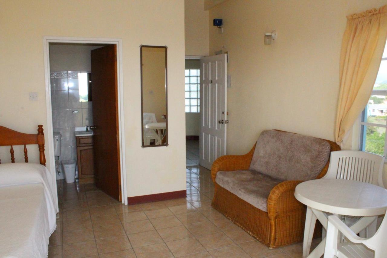 Relax Inn — photo 17