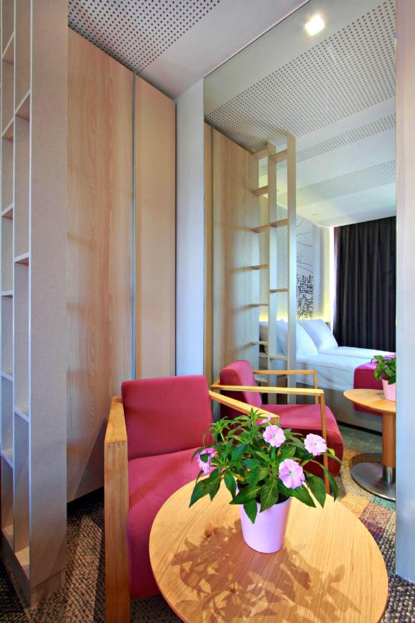 Hotel Cosmopolit photo