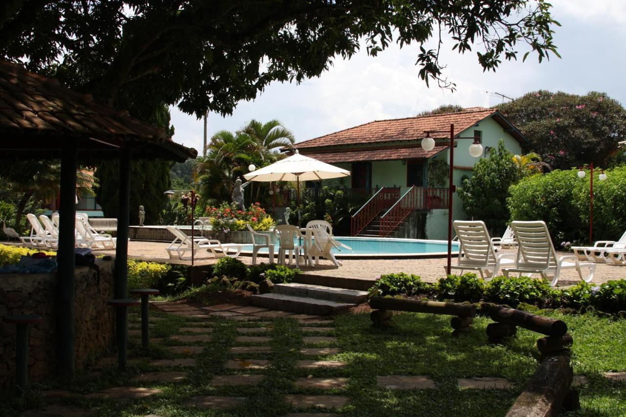 Rooftop swimming pool: Villa Buonabitacolo