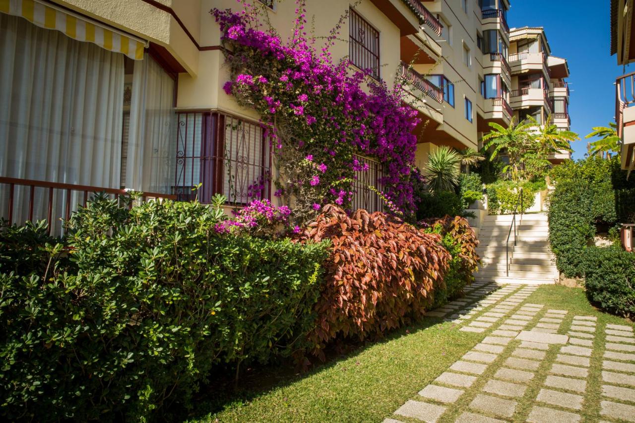 Holidays2Riviera Sea Side Front Beach, Mijas Costa ...