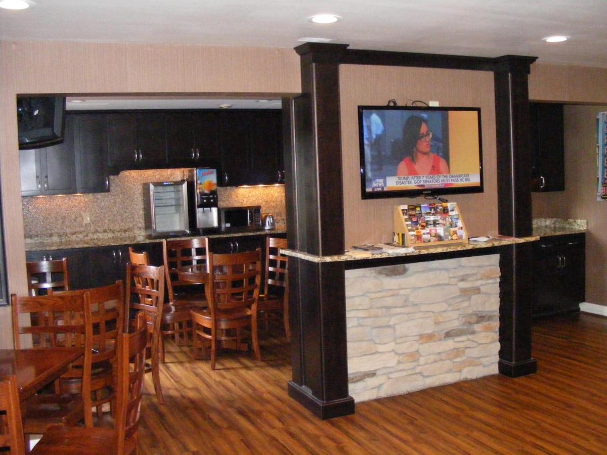 Ashley Quarters Hotel Airport-Cincinnati — photo 14