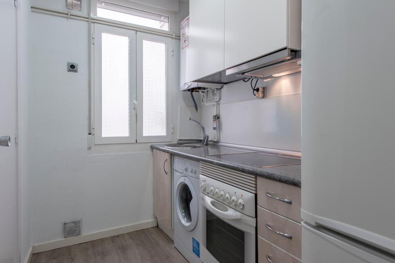 Apartment Alterhome Palacio Real III, Madrid, Spain - Booking.com