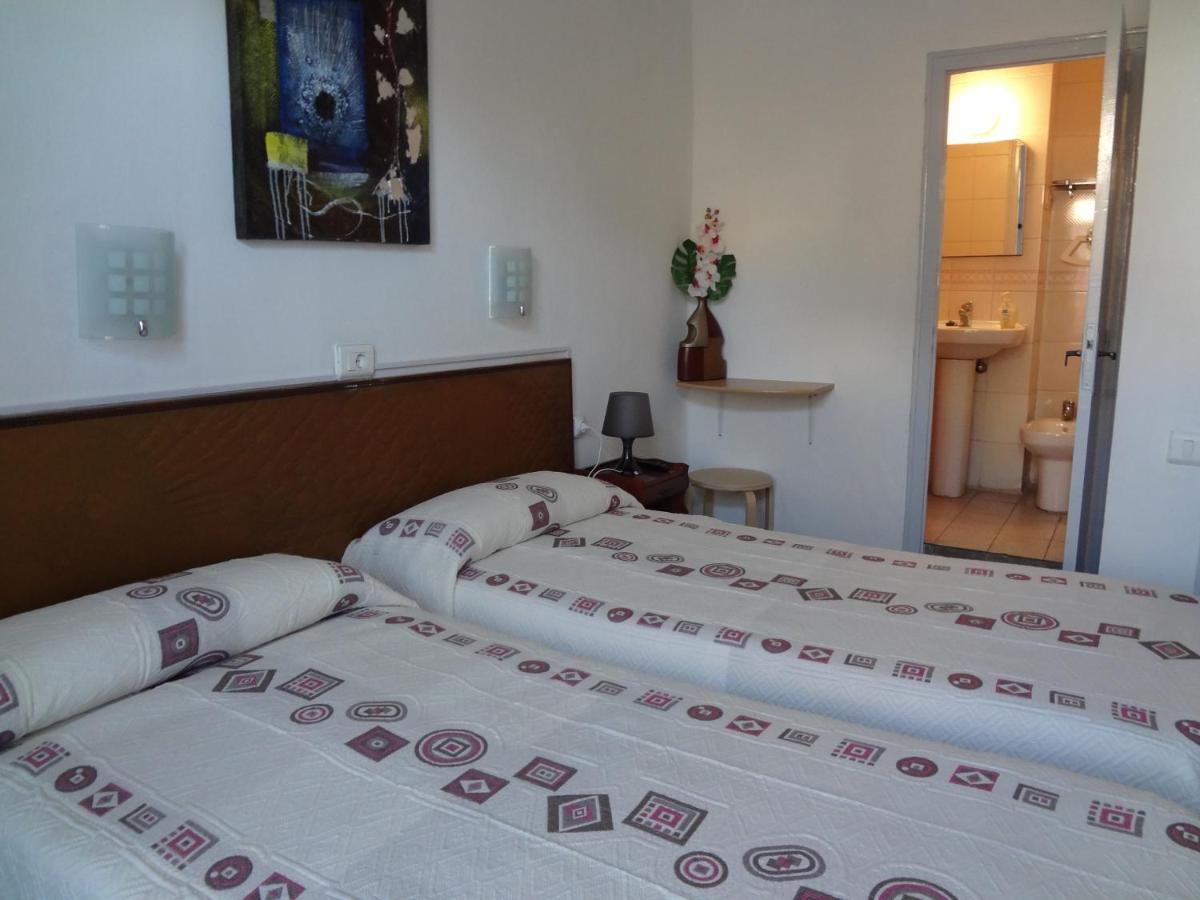 Hostal Sant Carlo - 5