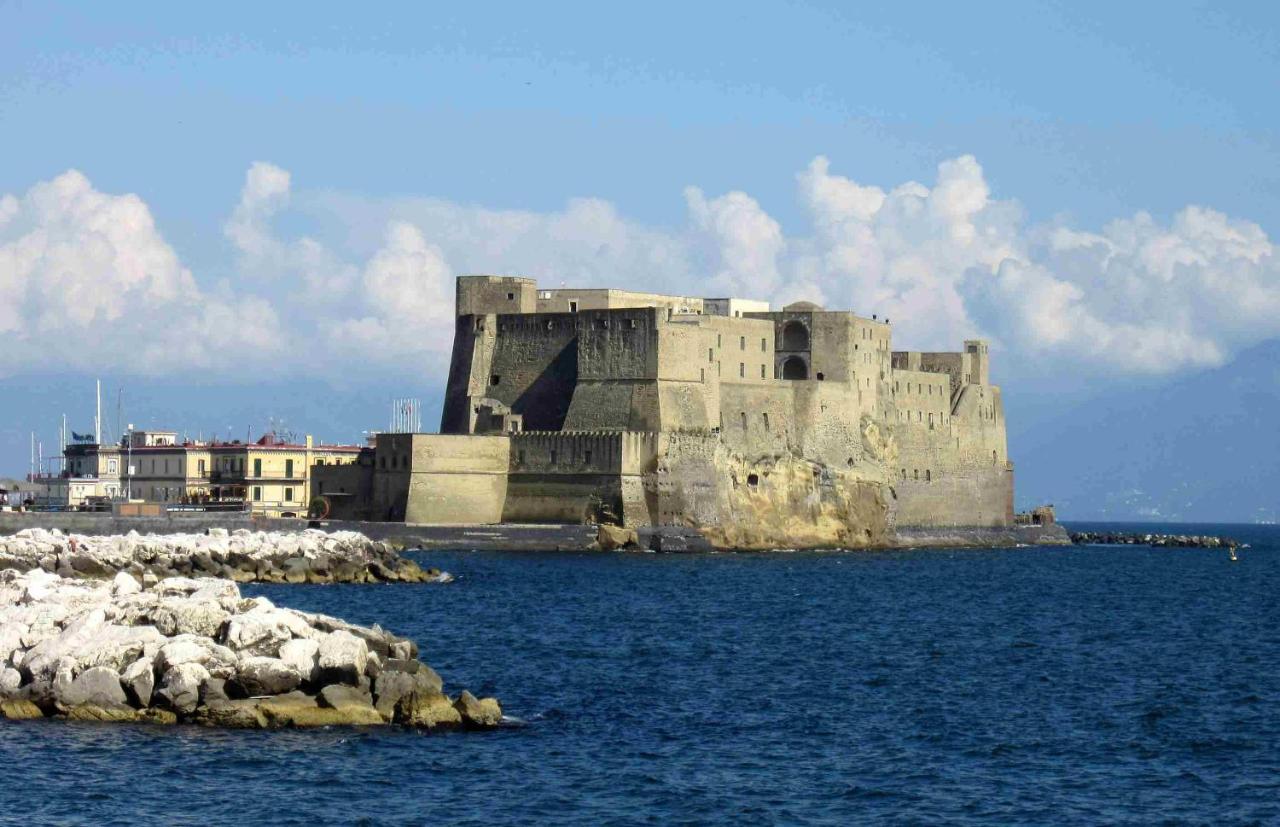Anna Home in Chiaia Unica sede - 4