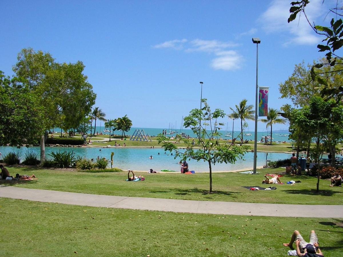 Beach: Whitsunday on The Beach