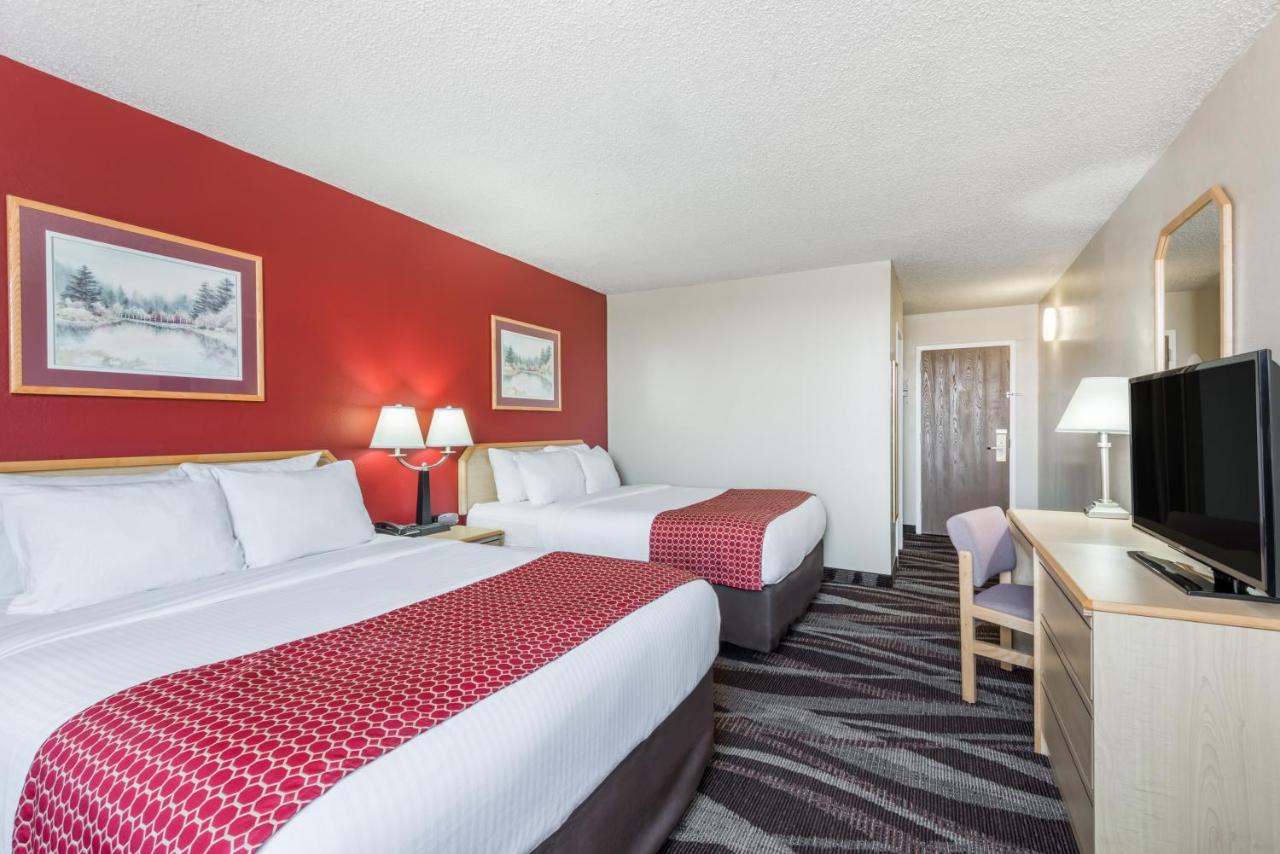 D & D Motel & Apartments — photo 23
