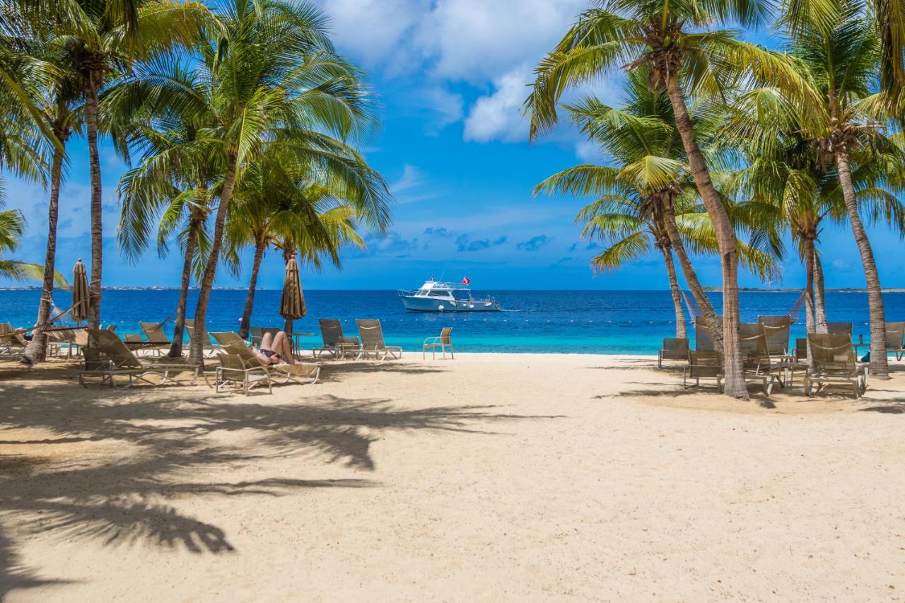 Harbour Village Beach Club photo