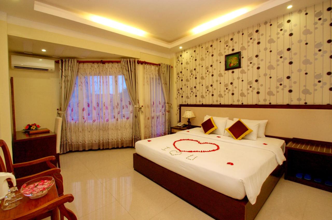 Image: Luxury Nha Trang Hotel
