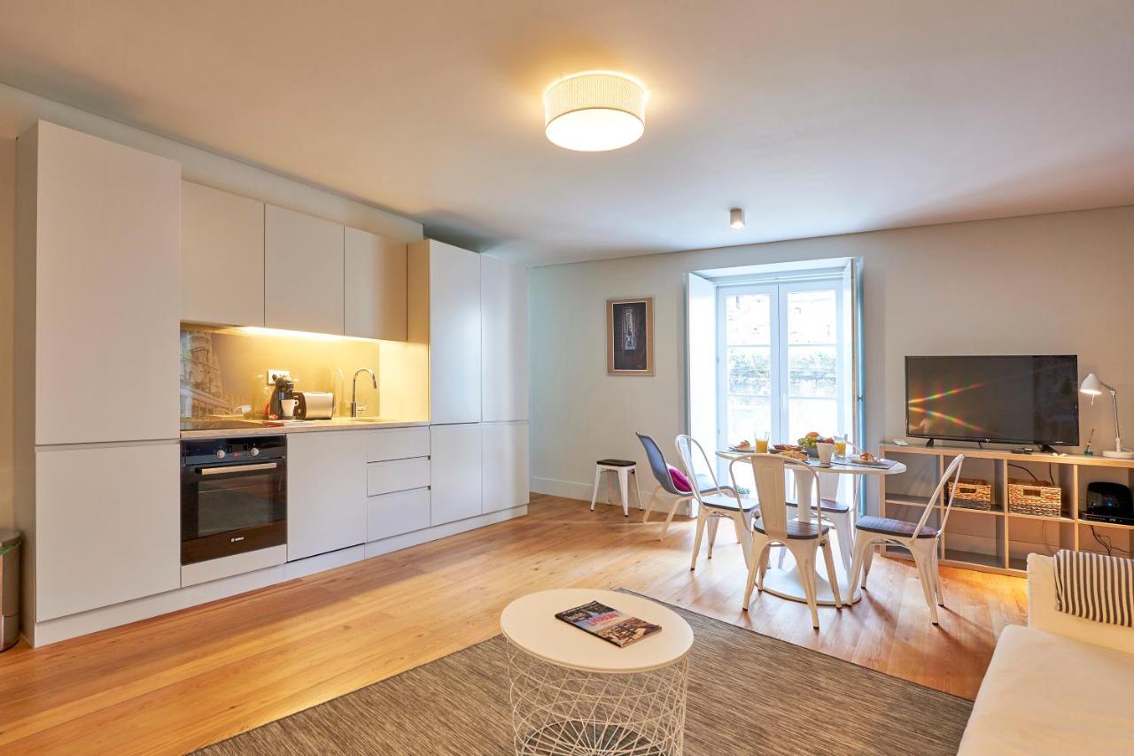 Modern Apartment Bica dos Olhos - 2