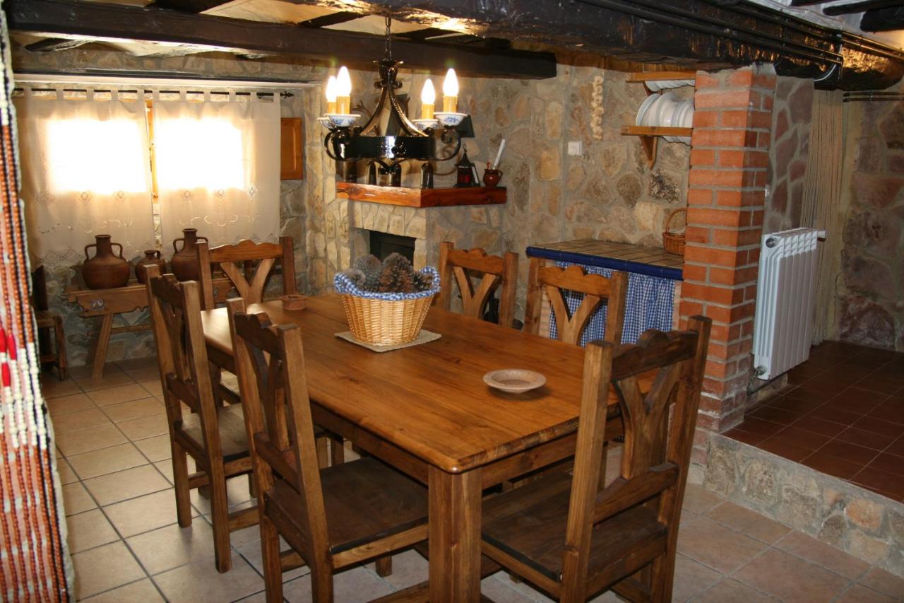 Casa rural Casa La Fuente (España El Vallecillo) - Booking.com
