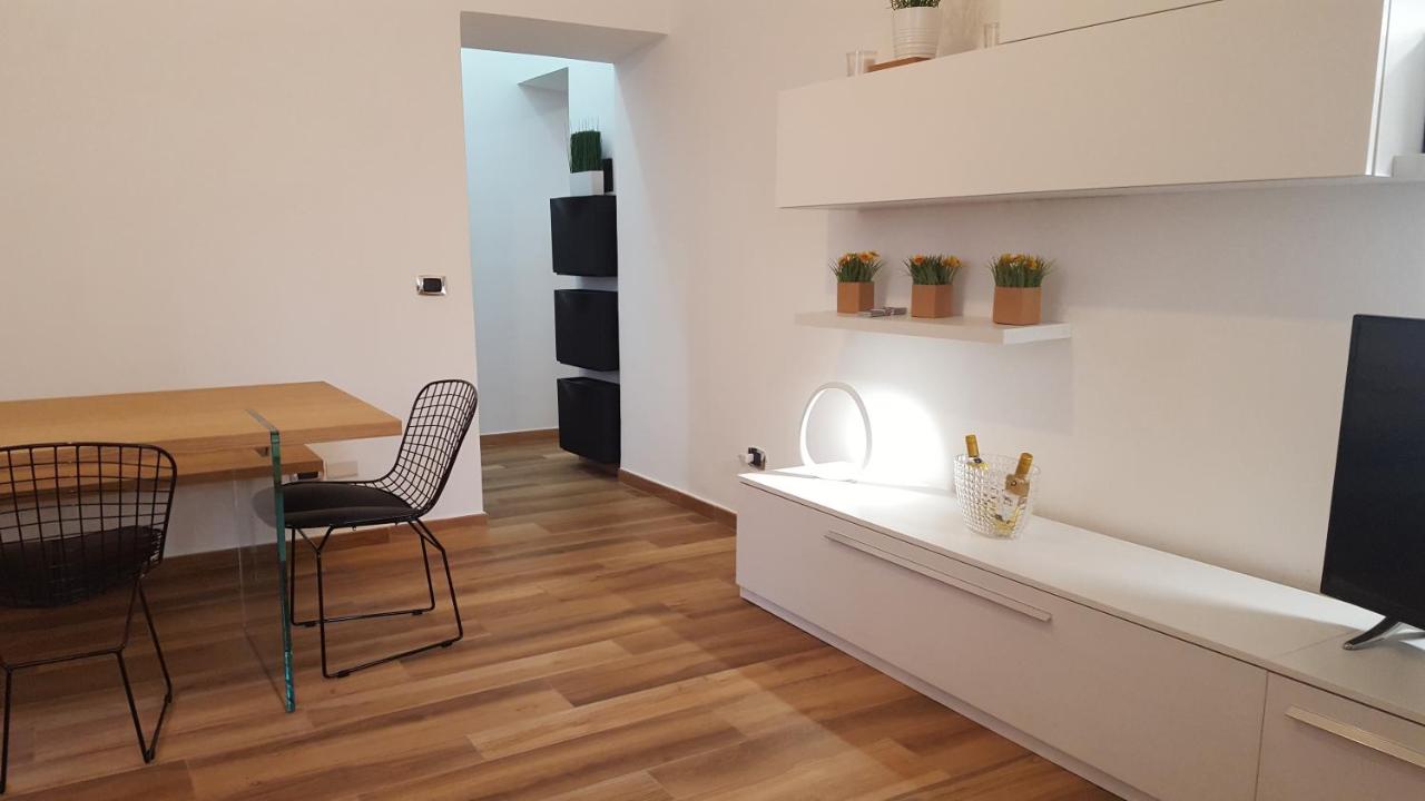 Una Finestra su Monti - 4