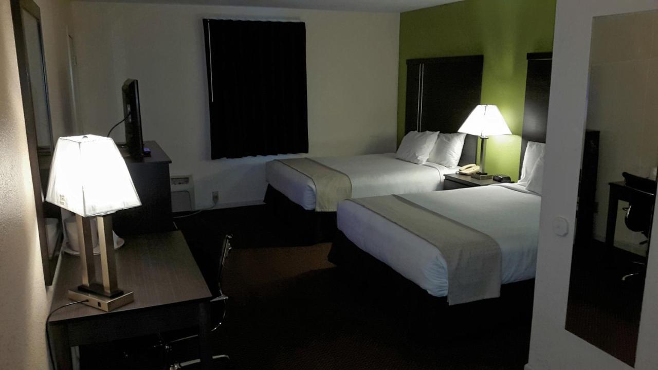Mountain Valley Inn Dillard — photo 24