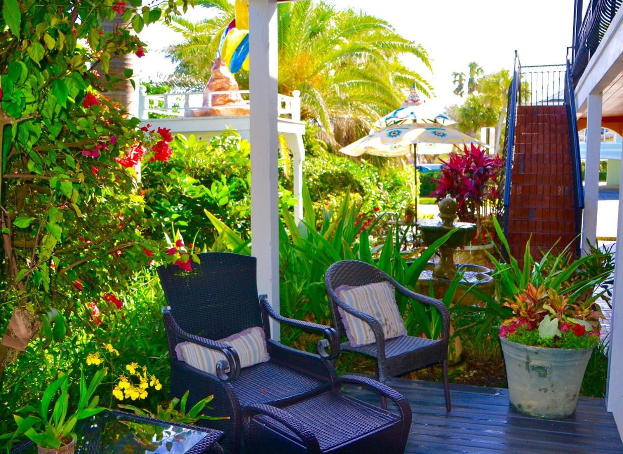 Sea Turtle Inn — photo 17