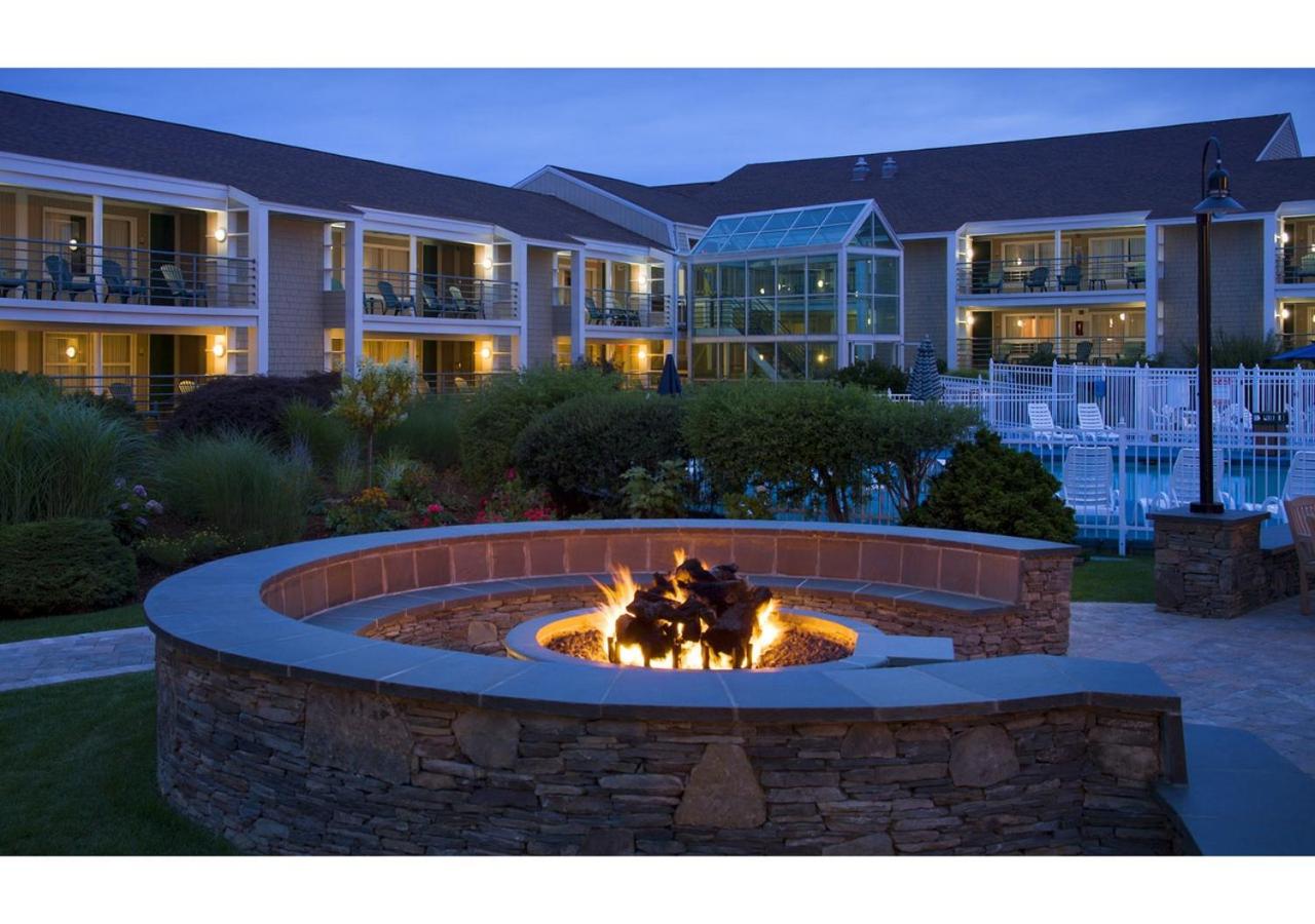 Hyannis Harbor Hotel — photo 21