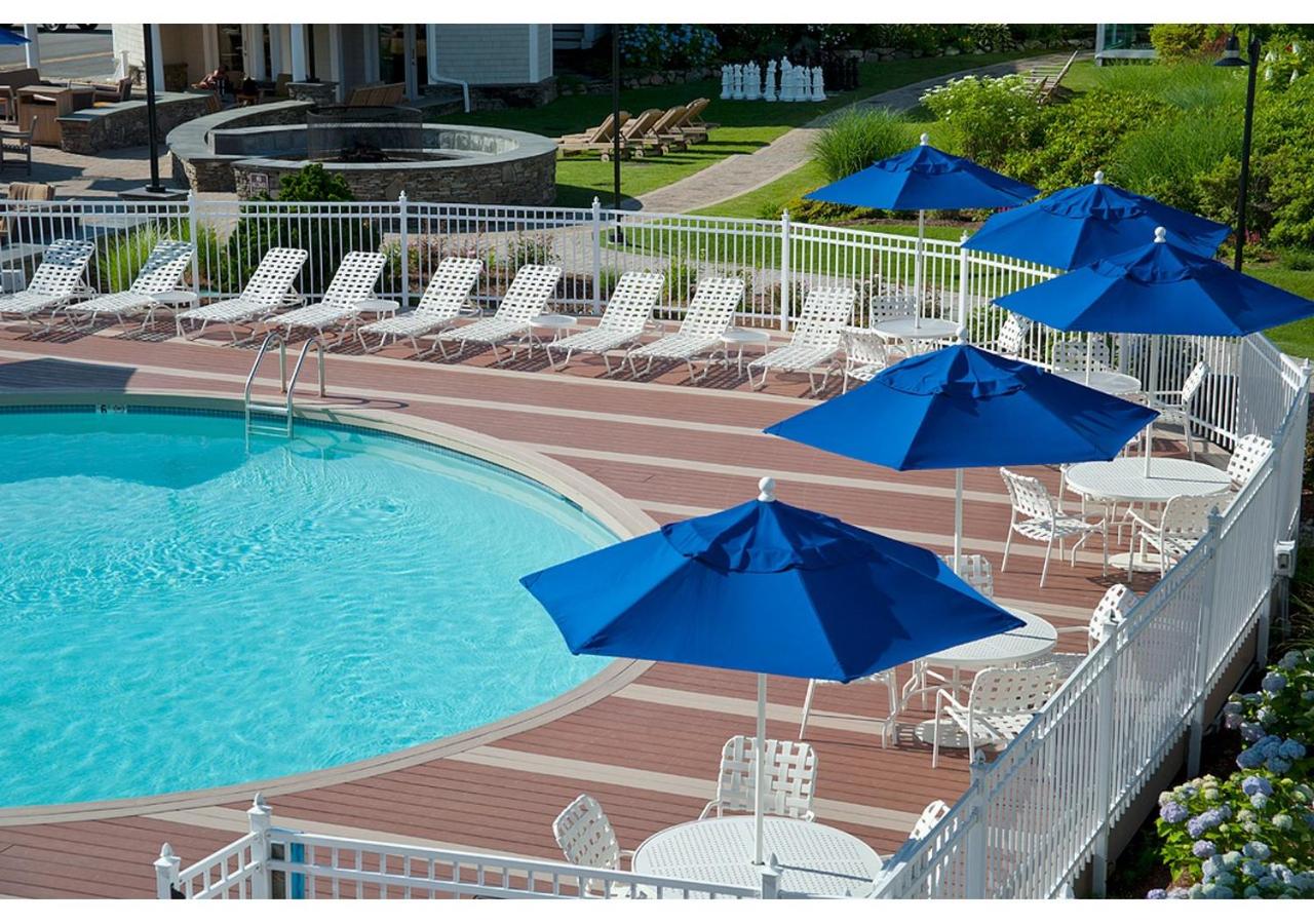 Hyannis Harbor Hotel — photo 12