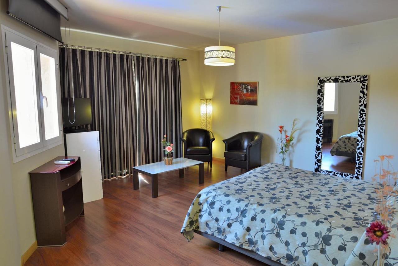 Cuatro Caminos, Piedrabuena – Updated 2022 Prices