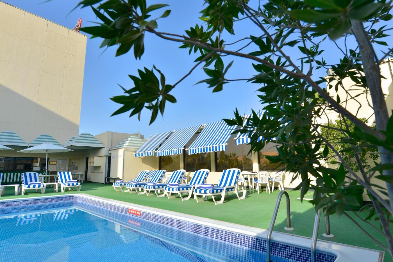 Ramada by Wyndham Bahrain photo