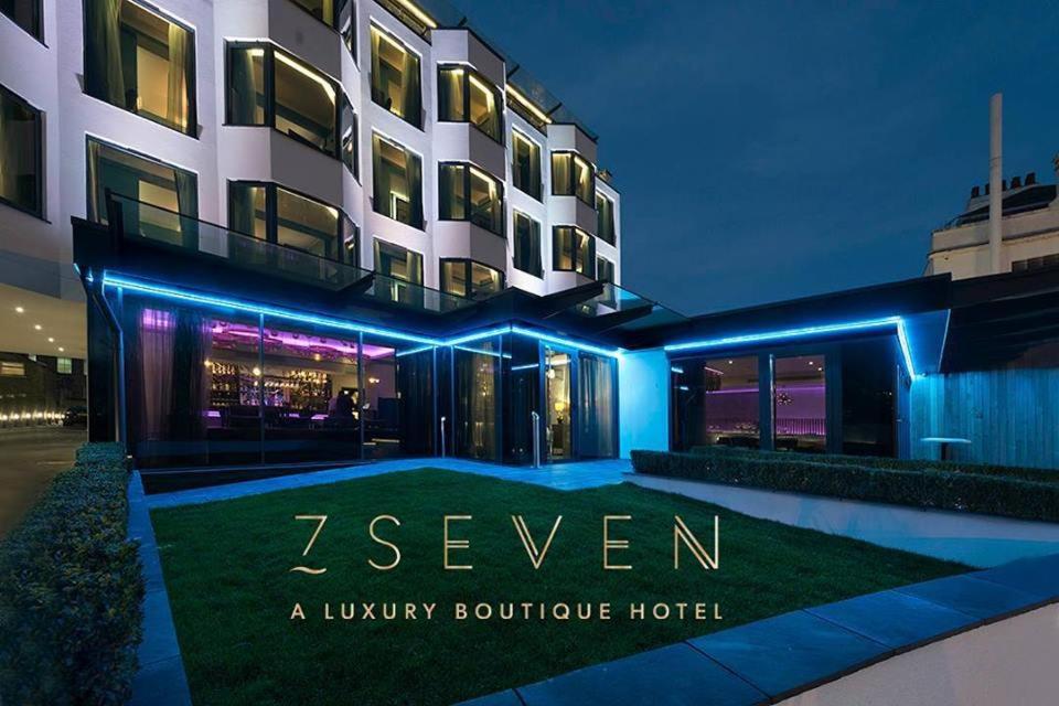 Seven Hotel - Laterooms