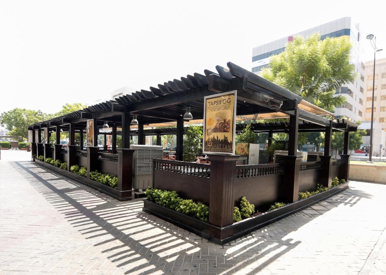 Avenue Hotel Dubai photo