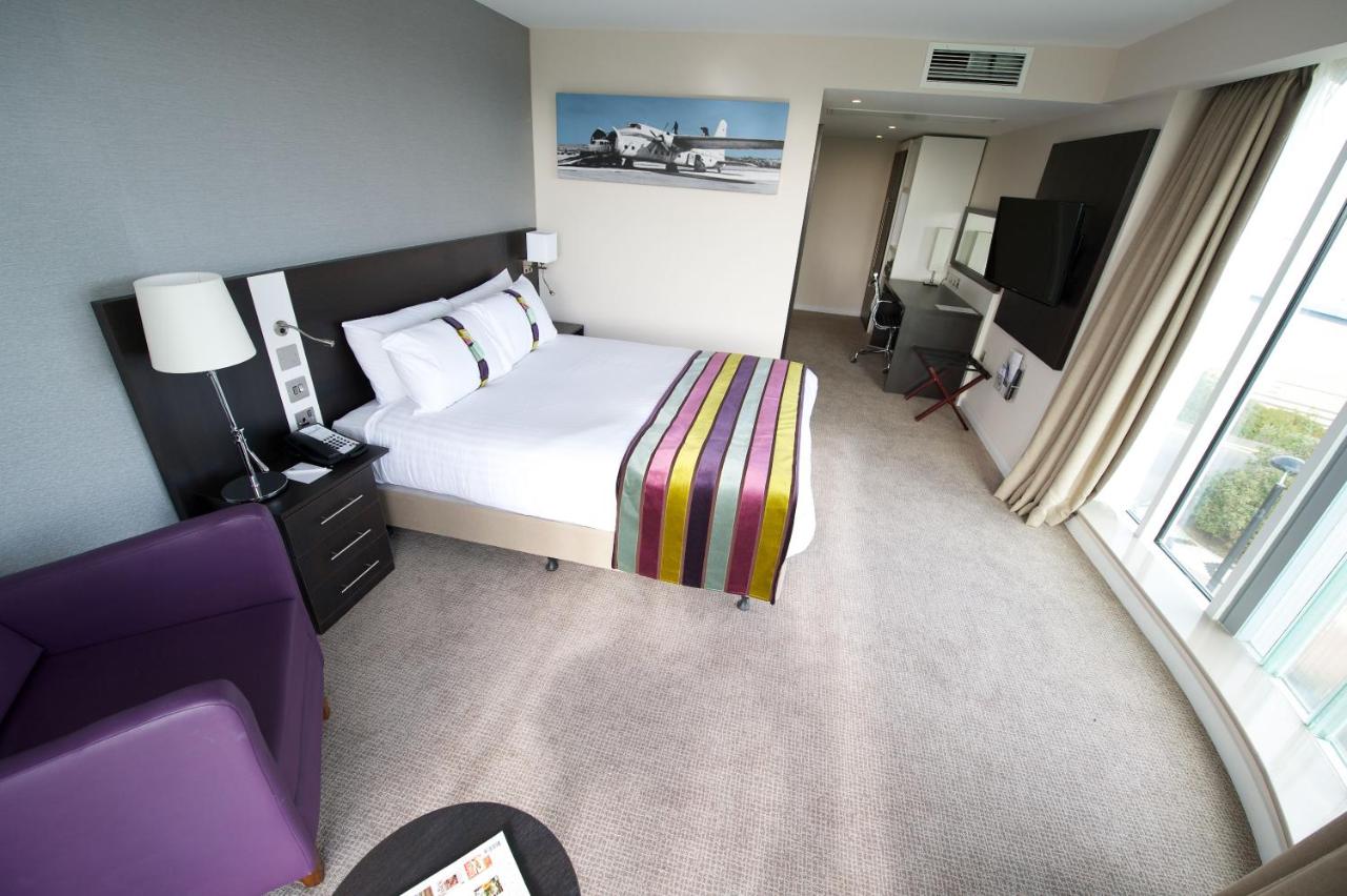 Holiday Inn SOUTHEND - Laterooms