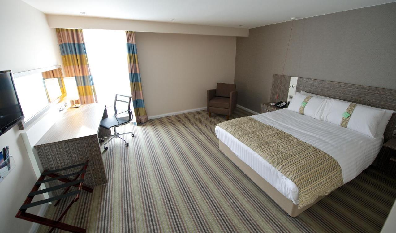 Holiday Inn SOUTHEND - Laterooms