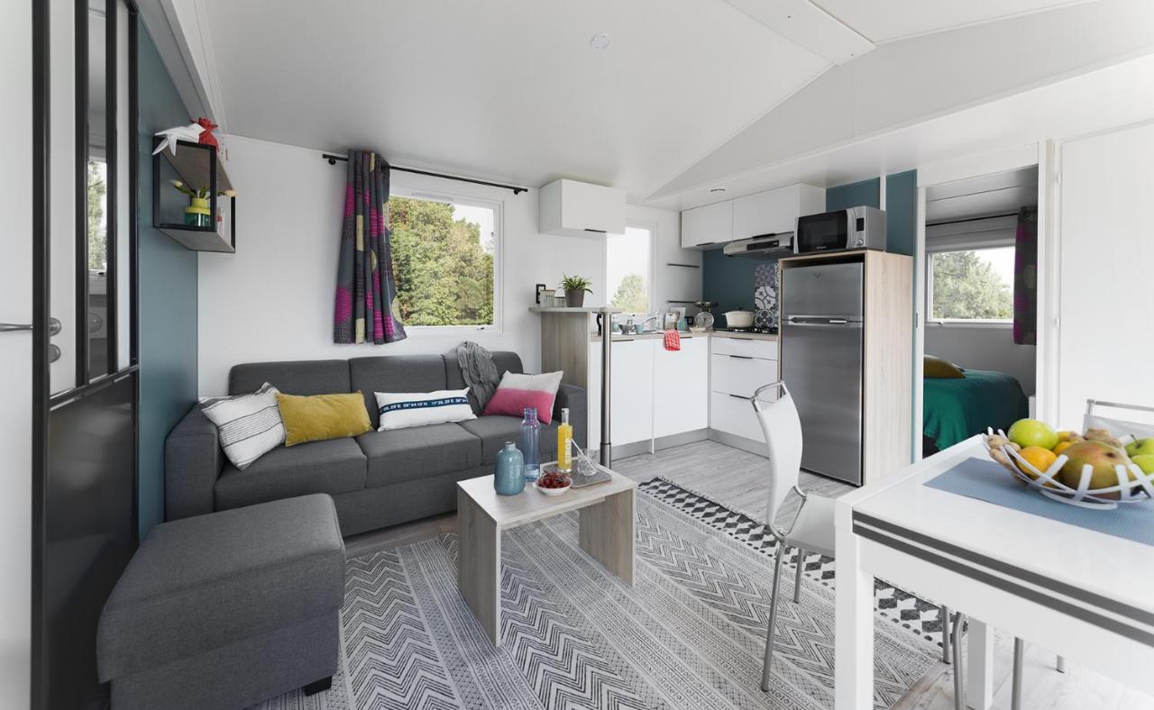 Lagrange Camping De L Arquet Martigues France Booking Com