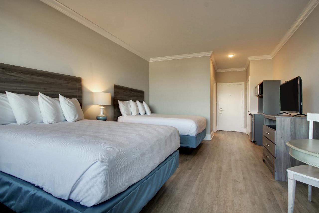 Islander Hotel & Resort — photo 16