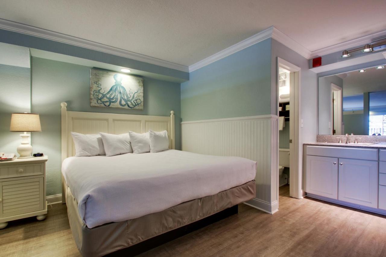 Islander Hotel & Resort — photo 13