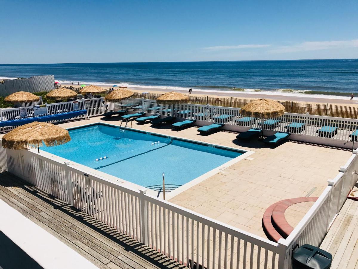Ocean Surf Resort — photo 21