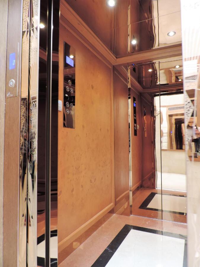 La Place Hotel photo