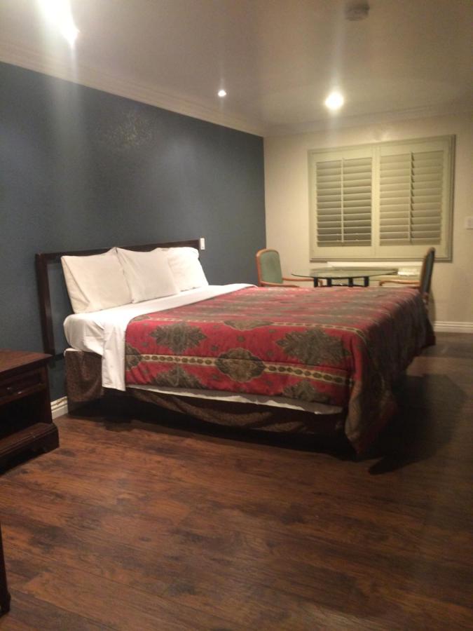 Royal Inn — photo 18