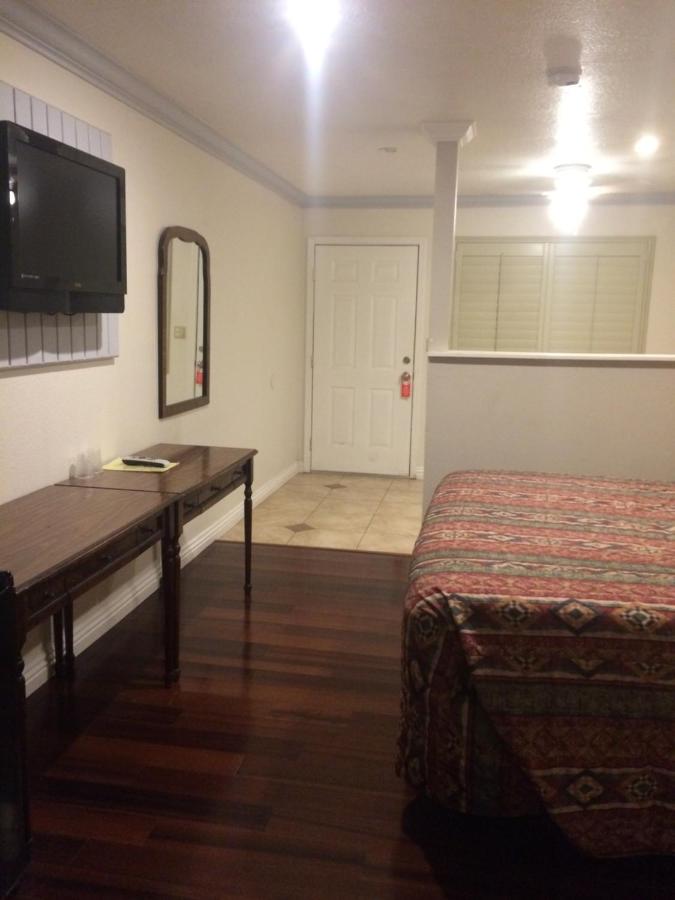 Royal Inn — photo 12