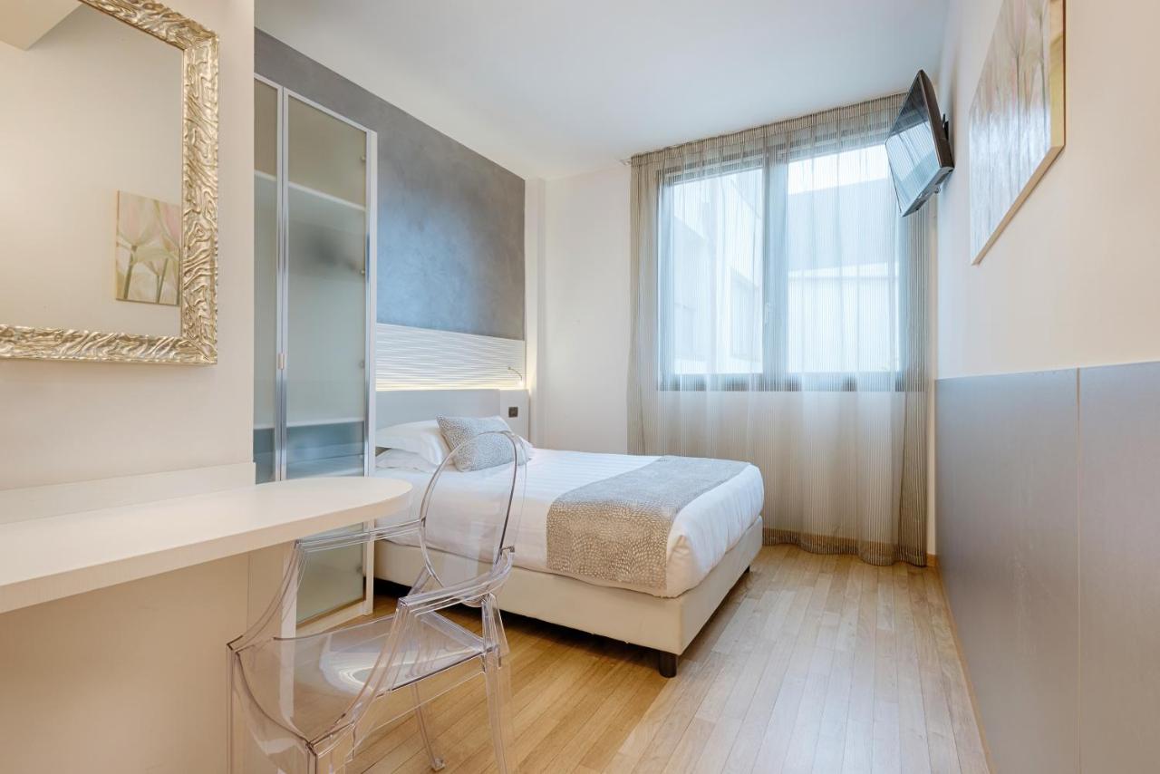 Continental Urban Art Hotel photo