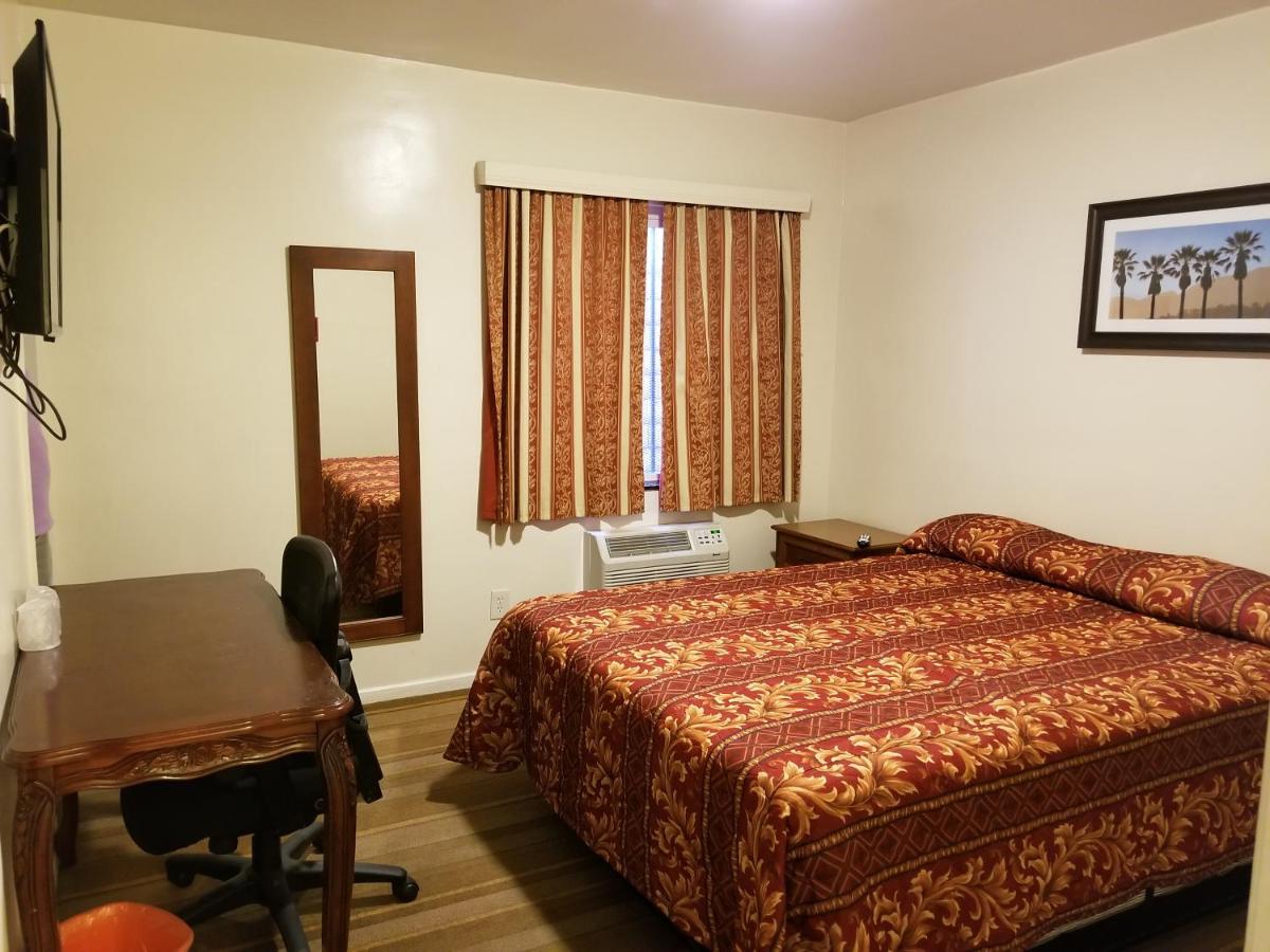 Lido Motel — photo 15