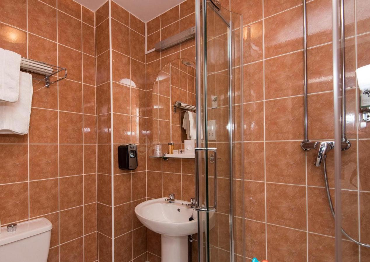Best Western Homestead Court Hotel photo