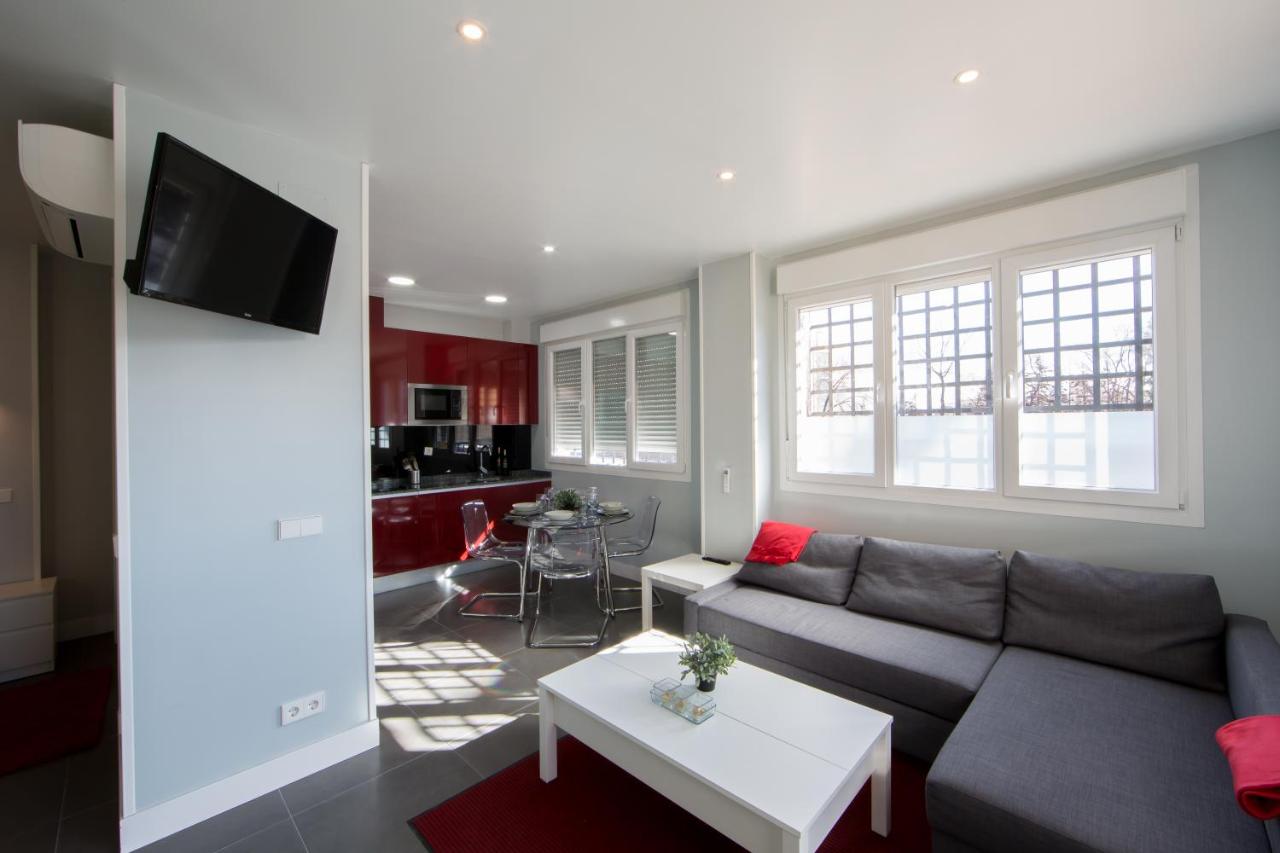 WindRose 2, Madrid – Updated 2022 Prices