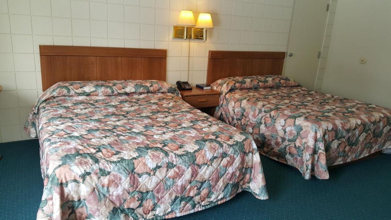 M-37 Motel — photo 11